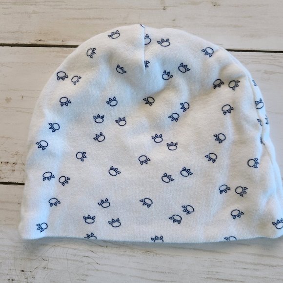 ♡ 5/$20 - Gerber Boy's White Dinosaurs Paw Prints Beanie Hat 0-6mo. - Picture 2 of 4